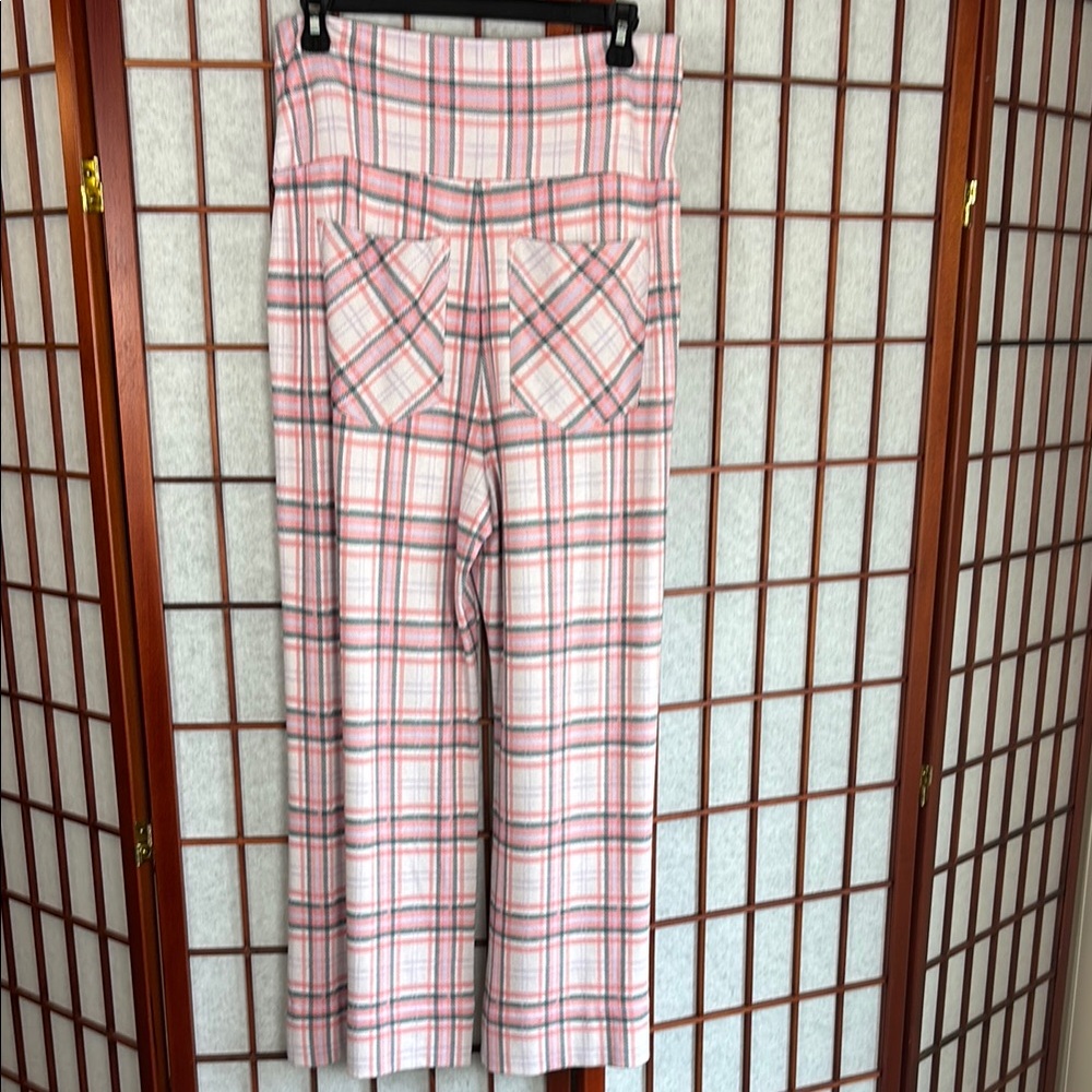 Cabi Play date Crop Plaid Women's Pants in Light Pink, M - Picture 5 of 9